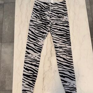 Nike Kids Zebra Pattern Leggings - Black & White